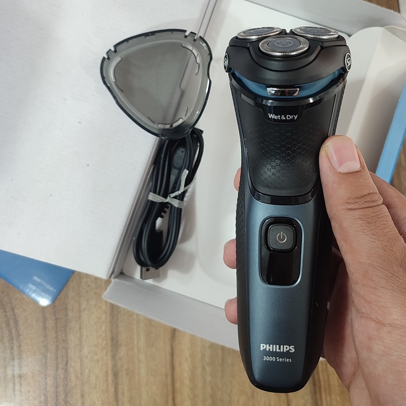 ماشین اصلاح موی صورت فیلیپس مدل S3144