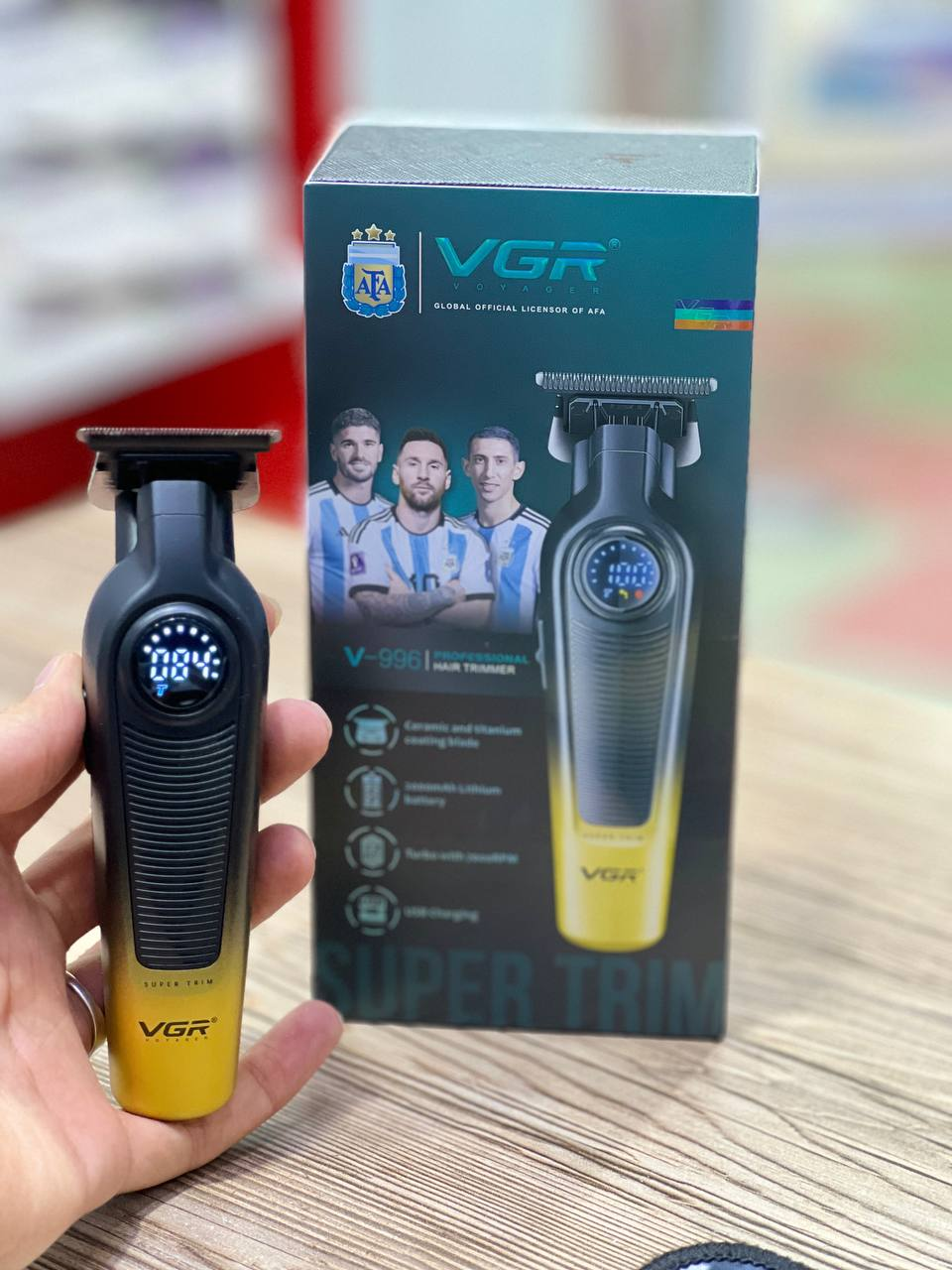 ماشین اصلاح و خط زن وی جی ار مدل V-996